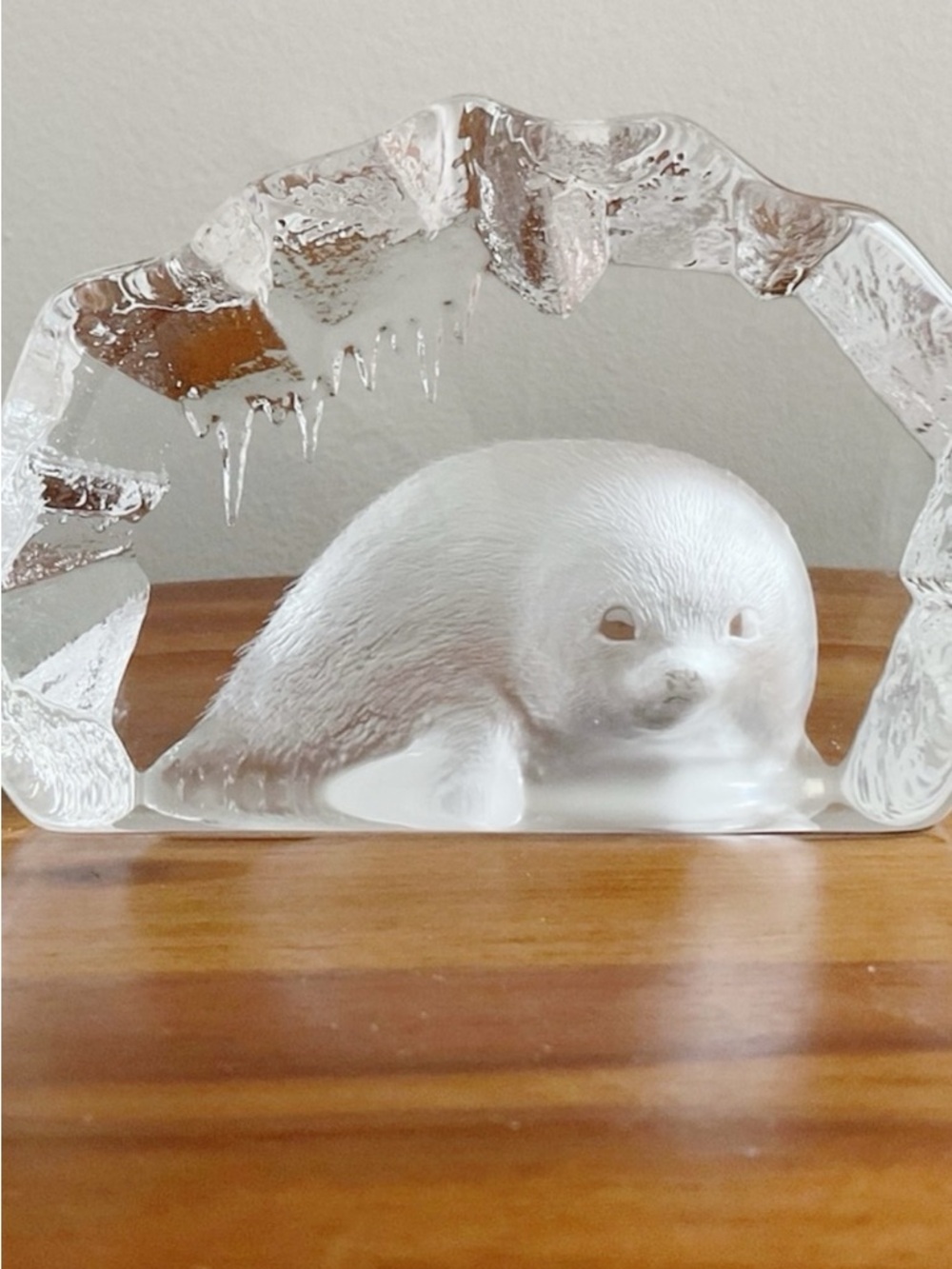 Mats Jonasson Crystal Seal Paperweight Sweden Art Glass Figurine Signed